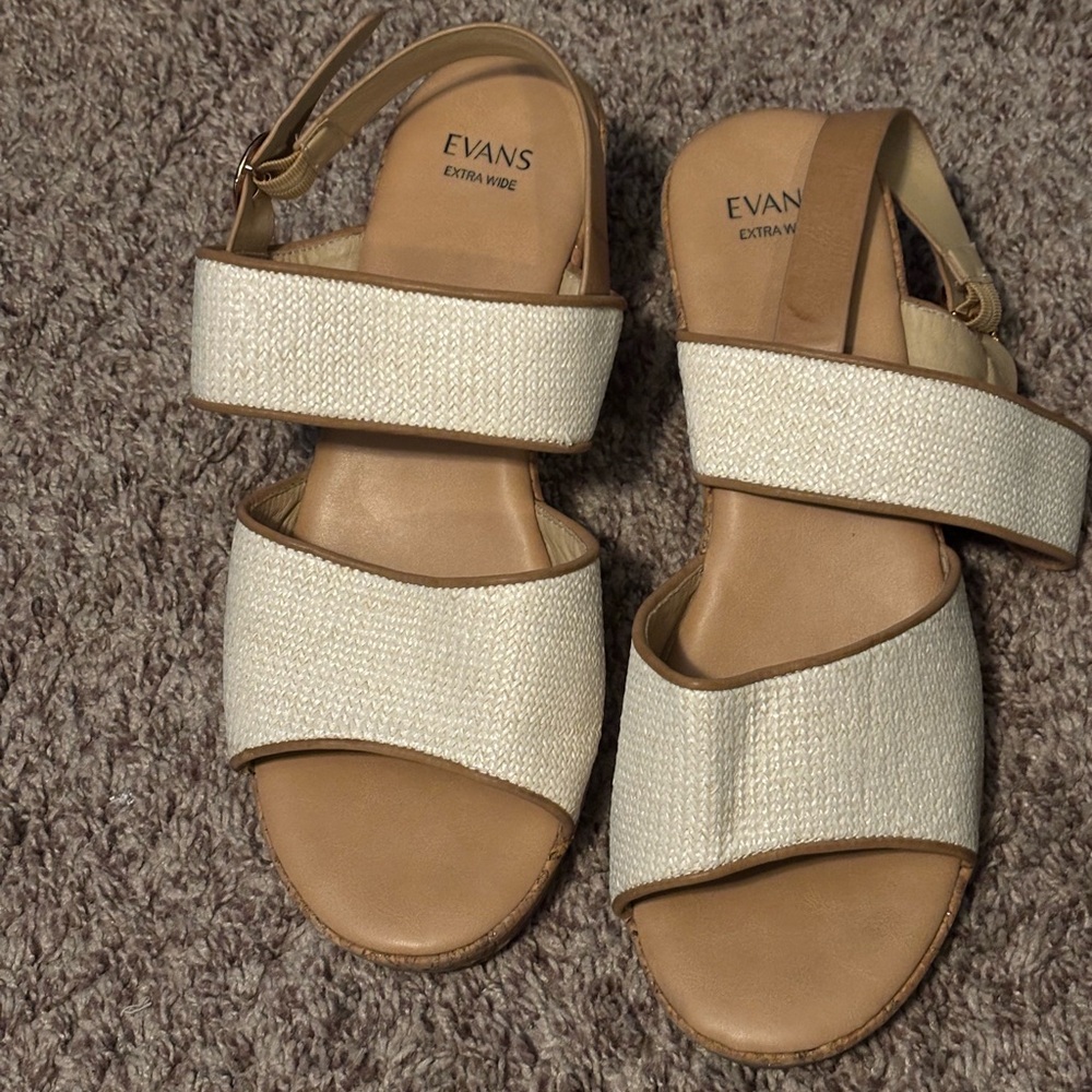 Evan’s wedge sandals size 11 extra wide